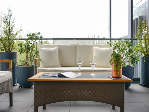 Boutique Stays - The Lincoln, South Yarra Apartment - Dentist Search 3