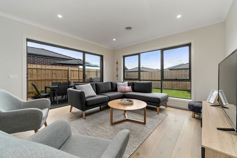 Brand New And Beautiful - Rosebud Holiday Home - Dentist Find 3