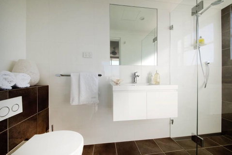 Breathtaking 1 Bedroom NB98 - Dentist Find 2