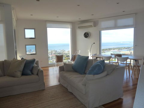 Bridport Horizon Views - Dentist Find 3
