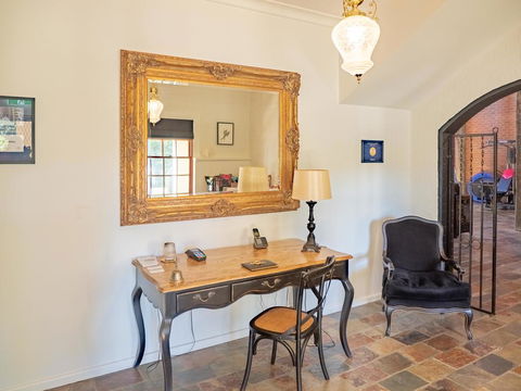 Brigham House - Dentist Search 3