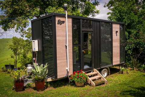 Big Tiny Paz Seven Hills Tiny House, Tallarook - Dentist Search 0