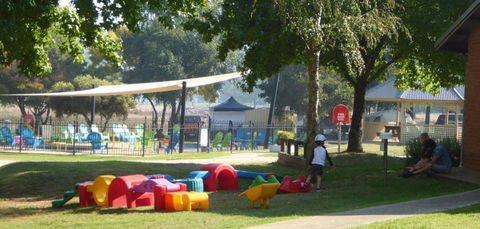Big4 Porepunkah Holiday Park - Dentist Find 1
