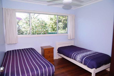 Billy's On Main, 44 Main Street - Dentist Find 2