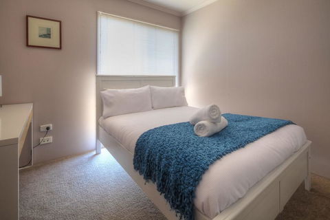 Birdland - Bold, Unique And Modern - Dentist Search 2