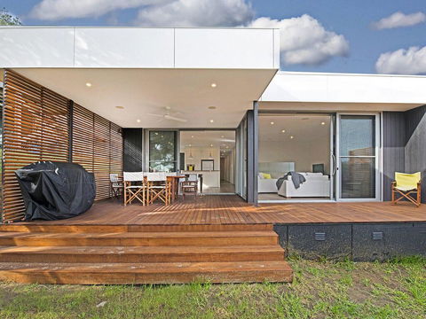Blairgowrie Retreat - Dentists Australia 0