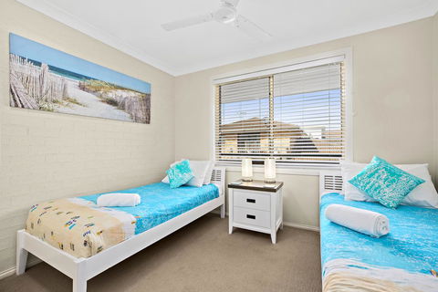 Blue Haze 3 - Sawtell, NSW - Dentist Find 3