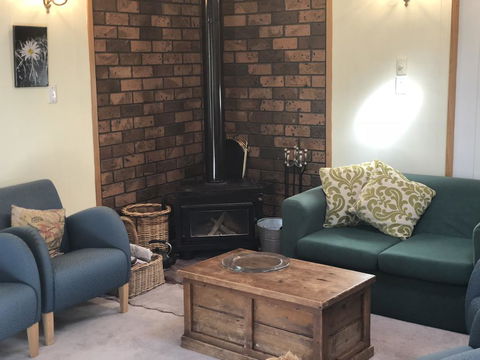 Blue Range Cottage - Dentist Search 3