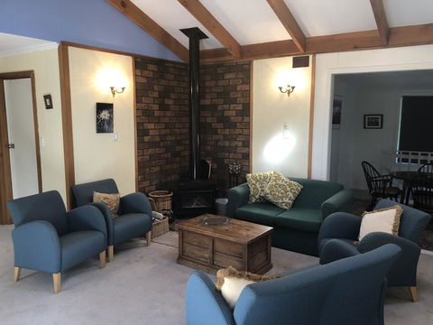 Blue Range Cottage - Dentist Search 2
