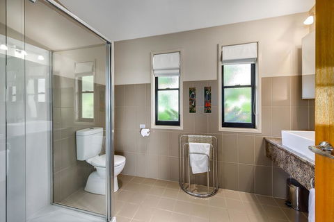 Blue Summit Cottages - Dentist Find 1
