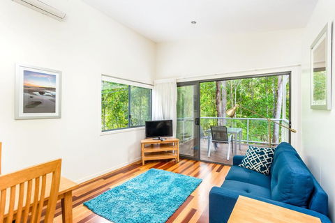 Bluewater 1 - Rainbow Shores, Amazing Location, Easy Walk To Beach, Pool, Aircon, Outdoor Spa - Dentist Find 1