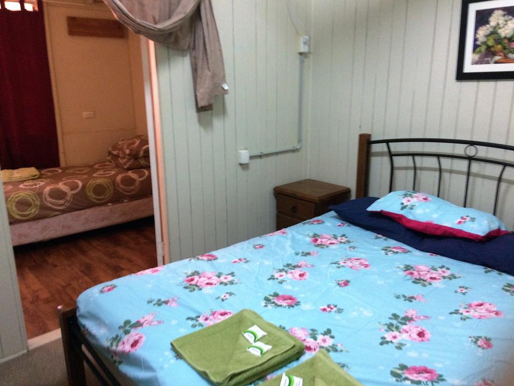 Bluff Hotel