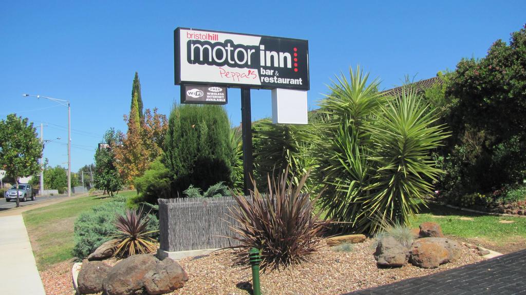 Bristol Hill Motor Inn Peppa's Licensed Restaurant