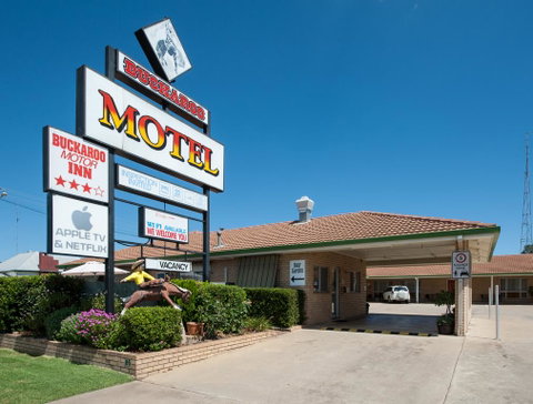 Buckaroo Motor Inn - Dentist Find 0