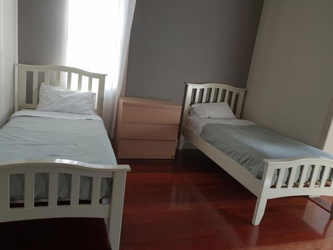Bunbury's Most Convenient Location - Unit 2 - Dentist Find 2