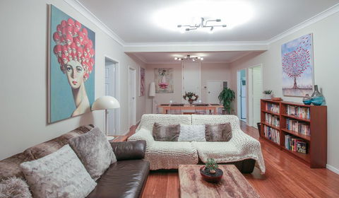 Bundeena Base Holiday Home - Dentist Find 1
