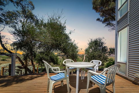 Bungala Cottage - 28 Jetty Road - Dentists Australia 1