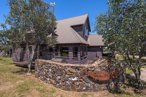 Burrinjuck - Dentists Australia 2