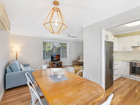 By The Bay Hideaway - Dentists Australia 2