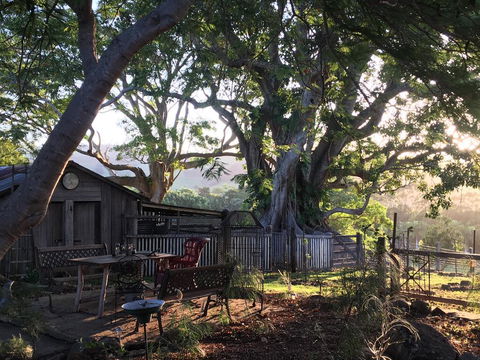 BYRON BAY New! SUNSET COTTAGE - Dentist Find 1