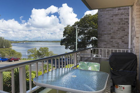 Camelot Unit 6 - Dentist Search 1