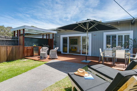 Capella Villa No. 2 - Luxury With Outdoor Kitchen - Dentists Australia 0