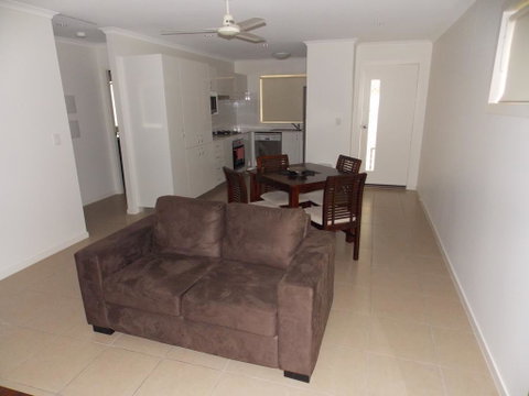 Capricorn Villas - Dentist Find 2