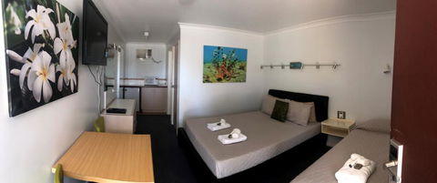 Carnarvon Gateway Motel - Dentist Find 2
