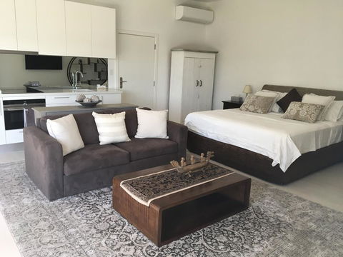 Casablanca, Peaceful Couples Retreat, Avalon Beach - Dentist Find 1