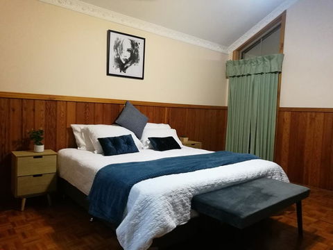 Castle Stay At Lakes Entrance - Dentist Find 2