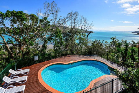 Casuarina 18 Ocean View House Central Location BBQ Golf Buggy - Dentist Find 1