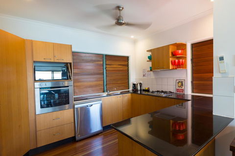 Casuarina Cove 13 - Dentist Find 3