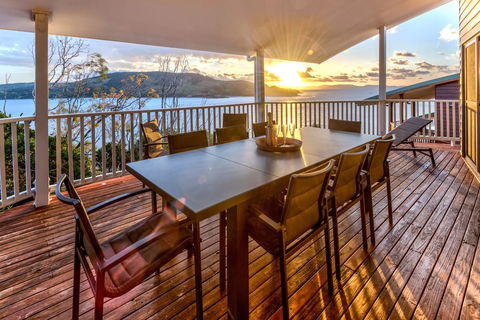 Casuarina Cove On Hamilton Island - Dentist Find 0