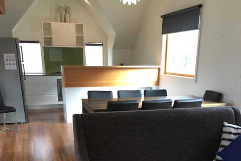 Catherine - Dentist Search 2