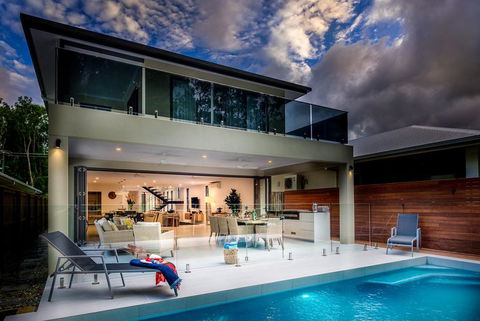 Cedar & Sea - Dentists Australia 0