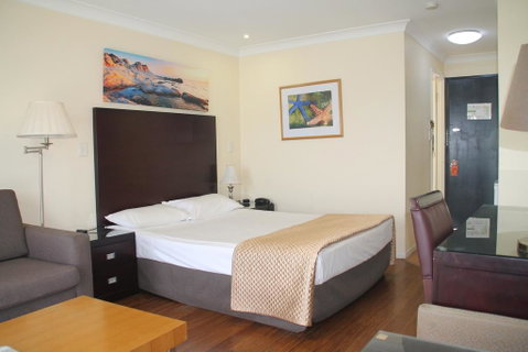 Centenary Motor Inn - Dentist Search 1