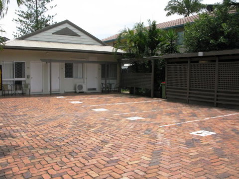 Central Motel Mooloolaba - Dentist Find 2