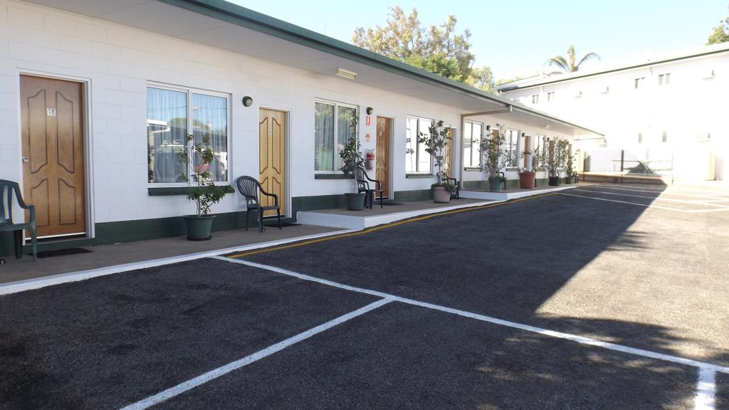 Central Point Motel