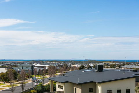 Centreside Ocean Views 59 - Dentist Find 3
