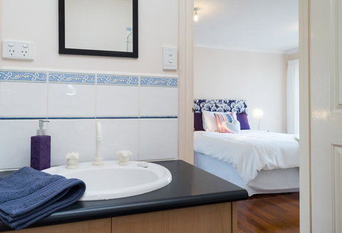 Chalet Of Rye - Dentist Find 1