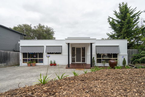 Chalet Of Rye - Dentist Find 0