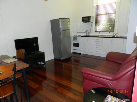 Champion Bay Apartments - Dentist Find 1
