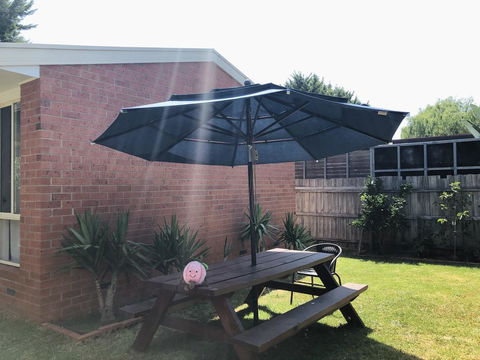 Charlie Sweet Home At Mornington Peninsula - Dentists Australia 2