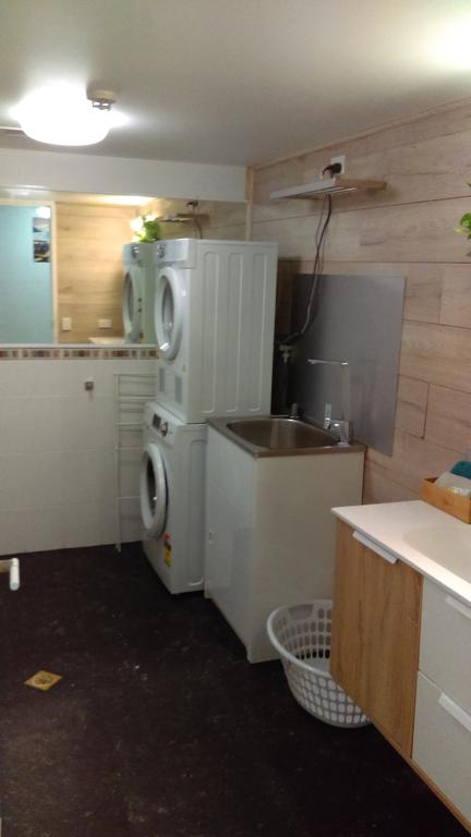 Charlton Apartments - Dentists Australia 3