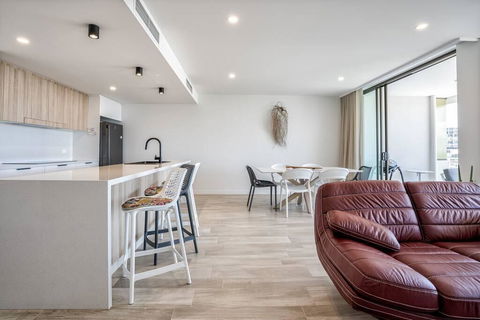 Chic Getaway At The Cosmopolitan Cotton Tree - Dentist Find 1