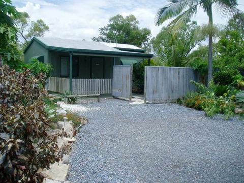Chillagoe Cabins And Tours - Dentist Find 1