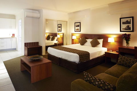 Chinchilla Downtown Motor Inn - Dentist Find 0