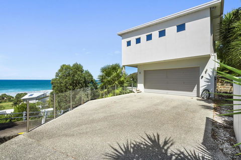 Cinque Terre Beach House - Dentist Find 1