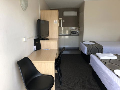 City Centre Motel Kempsey - Dentist Find 3
