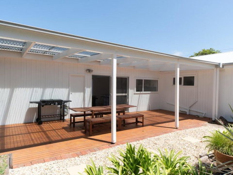 Classic Beach House In Rye - Dentist Find 0